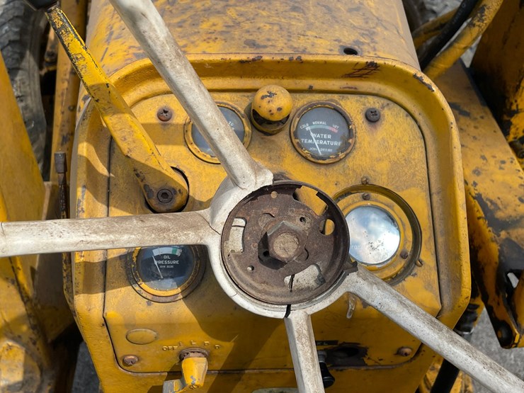 john-deere-440-image-32