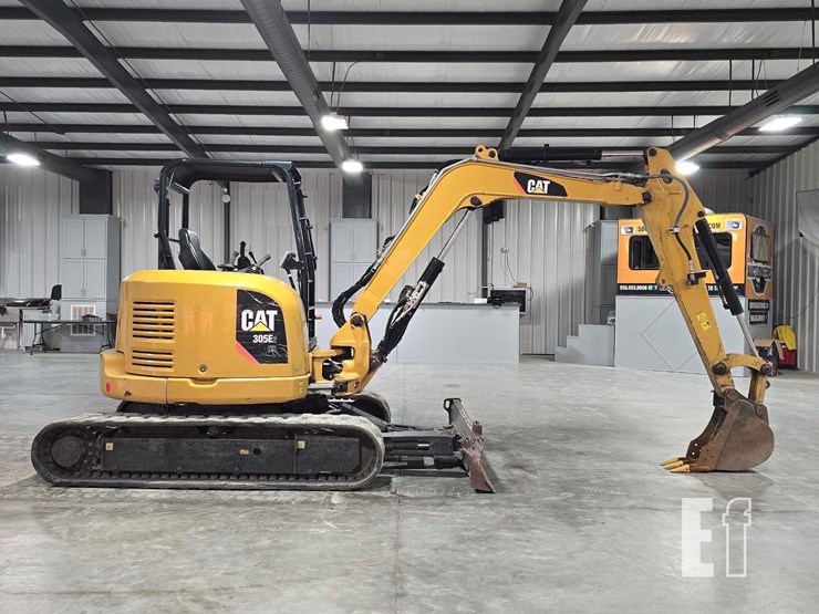2019-caterpillar-305e2-cr-image-6