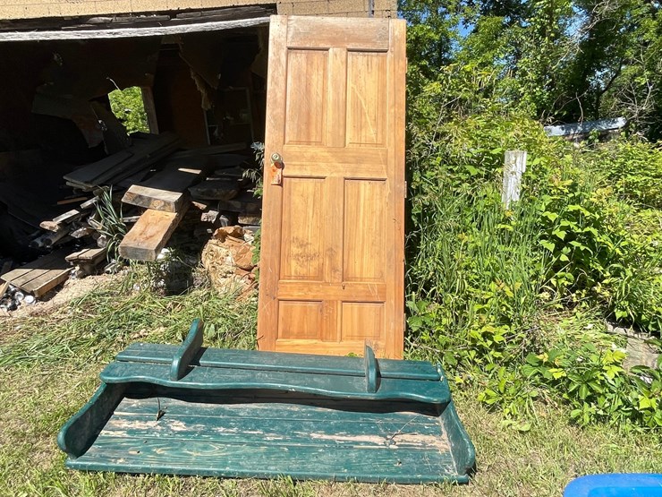 #3227-•-buggy-seat-and-solid-wood-door-image-6