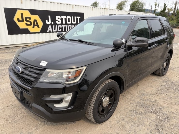 2017-ford-explorer-image-1