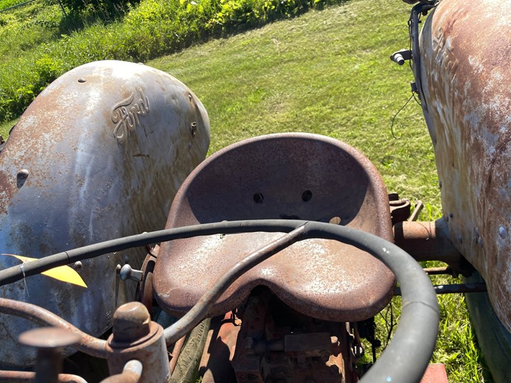ford-850-image-23