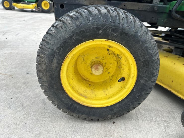 john-deere-la140-image-32