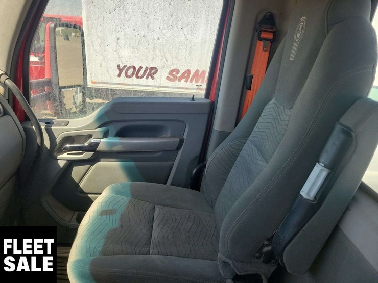 2018-kenworth-t680-image-24