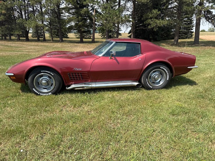 1970-chevrolet-corvette-stingray-image-2
