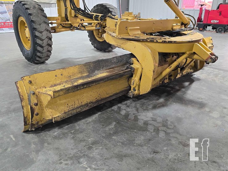 2007-caterpillar-140h-image-12