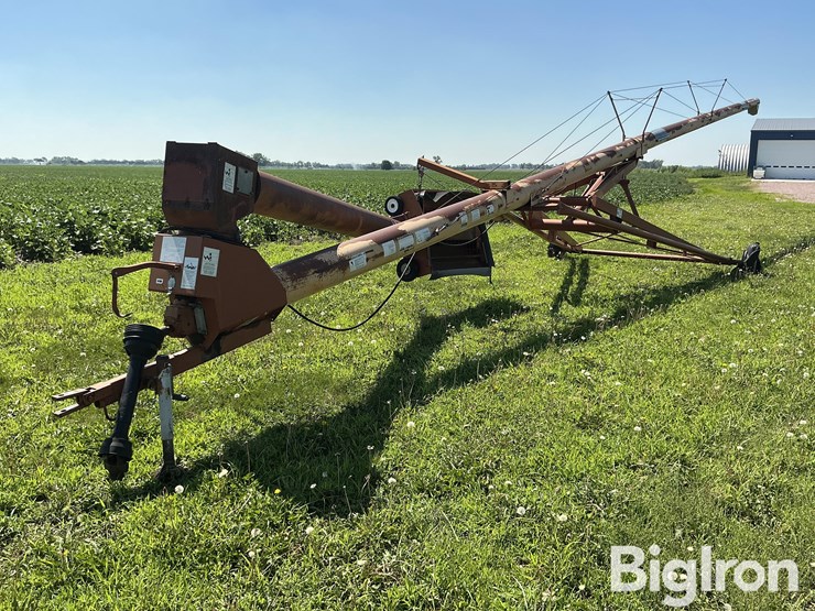 mayrath-grain-auger-w/swing-hopper-image-1