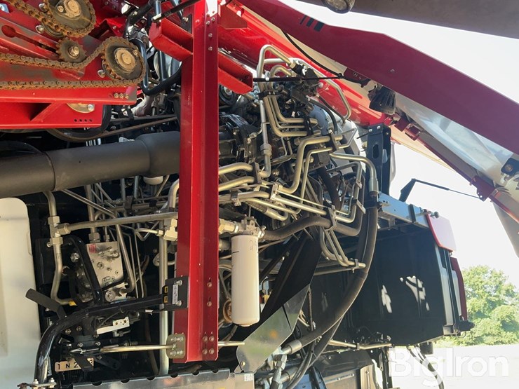 2022-case-ih-8250-image-10