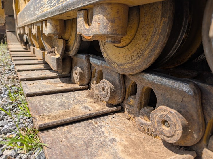 caterpillar-d5-image-8