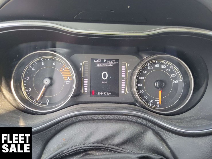 2019-jeep-cherokee-image-19