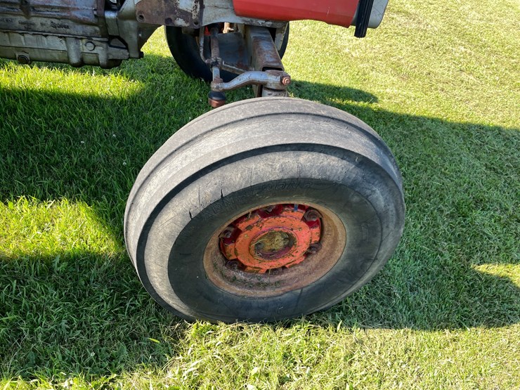 massey-ferguson-1085-image-19