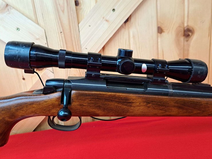 remington-model-788-.243-bolt-action-rifle-image-11