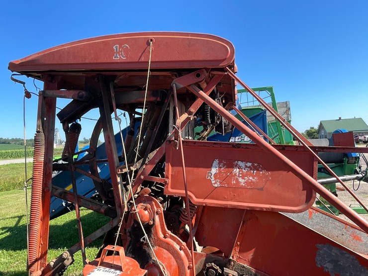 #1025-•-allis-chalmers-10-roto-baler-image-40