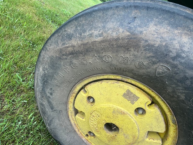john-deere-4420-image-56