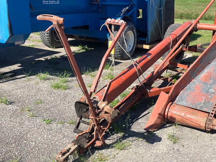 #1025-•-allis-chalmers-10-roto-baler-image-11