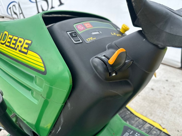john-deere-lx277-image-12
