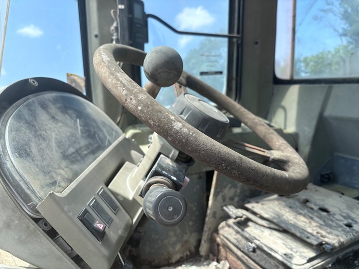 daewoo-mega-300-v-image-11