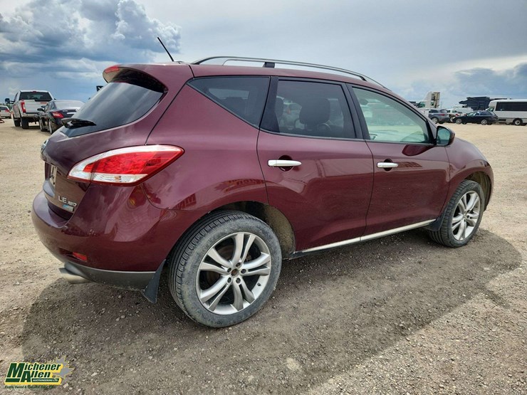 2011-nissan-murano-image-4