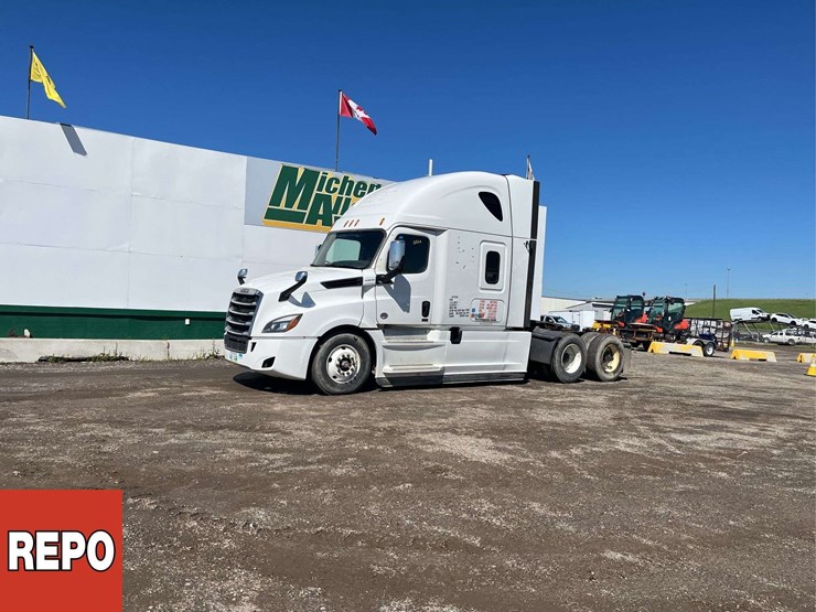 2021-freightliner-cascadia-t/a-sleeper-tractor-image-1
