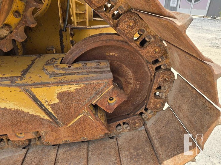 2018-caterpillar-d6t-lgp-image-30