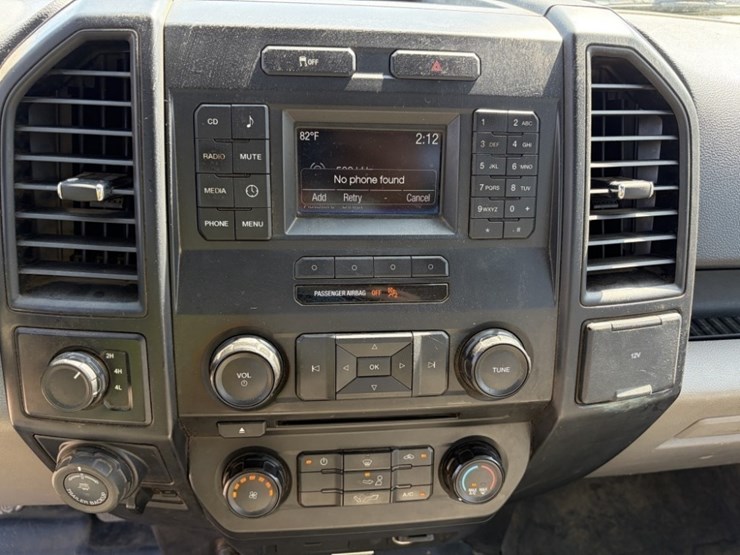 2017-ford-f150-image-29