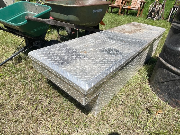 #3309-•-6'-duracraft-diamond-plate-truck-box-image-4