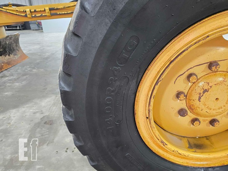 2007-caterpillar-140h-image-34
