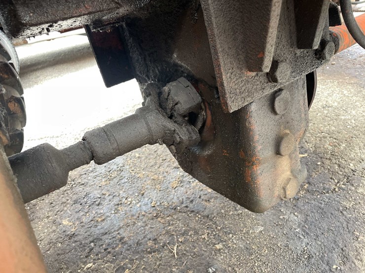 #1100-•-lull-highlander-ii-telehandler-image-79