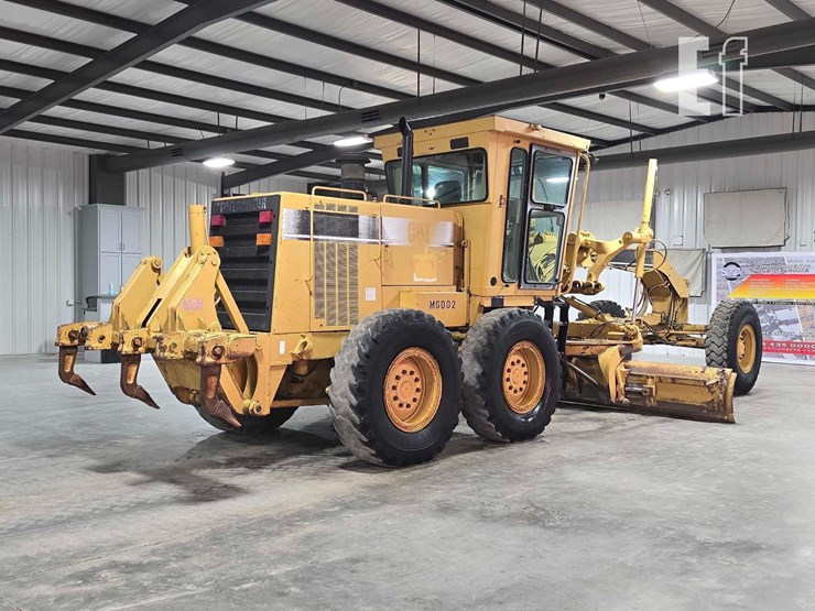 1996-caterpillar-140h-image-3