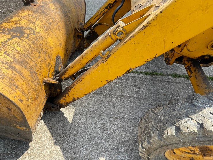john-deere-440-image-16