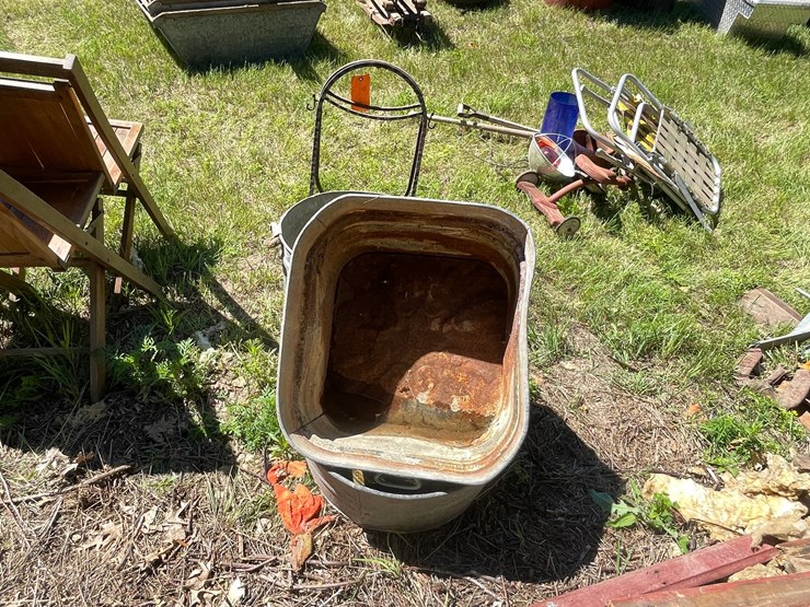 #3239-•-galvanized-washtubs-and-firewood-holder-image-6