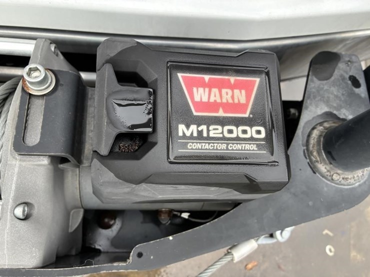 2012-gmc-sierra-2500-image-13