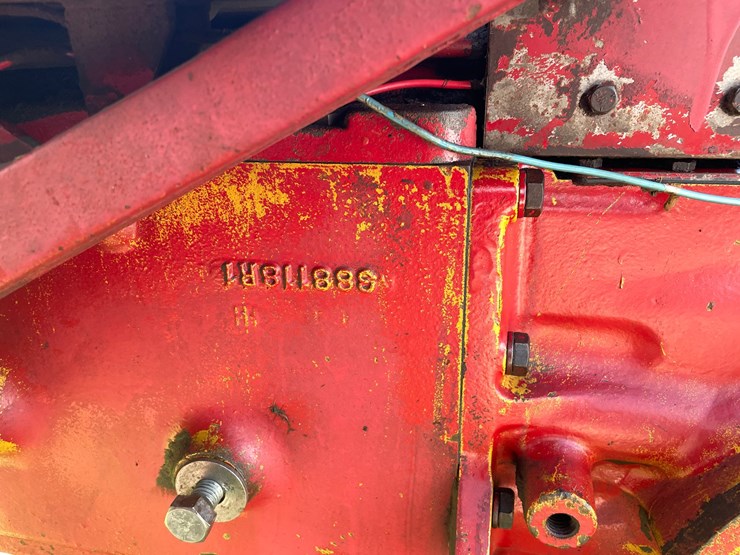 #1020-•-farmall-656-gas-tractor-(augusta,-wi)-image-35