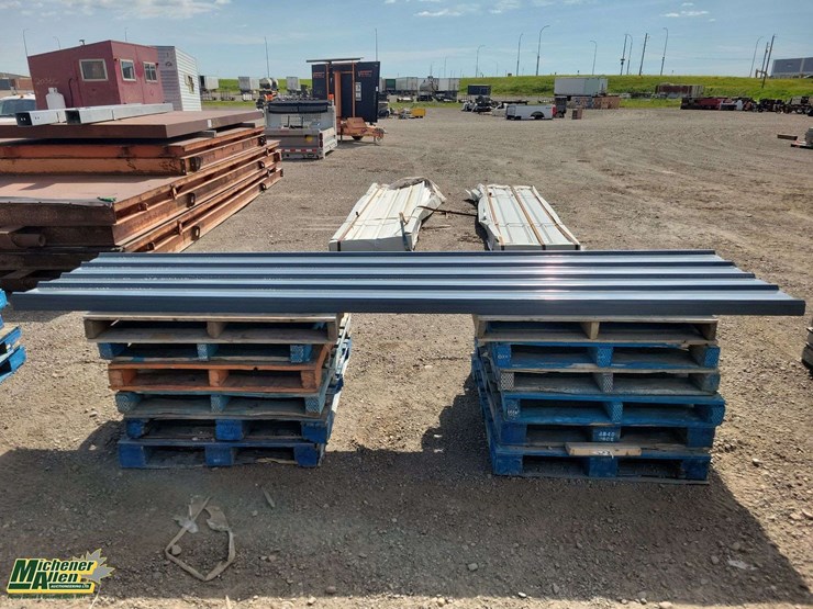dark-grey-metal-siding-12ft-80pcs-approximately-image-1