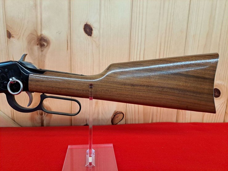 winchester-buffalo-bill-commemorative-.30-30-lever-action-carbine-image-4