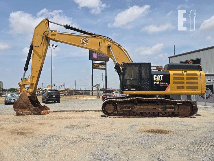 2017-caterpillar-349fl-image-5