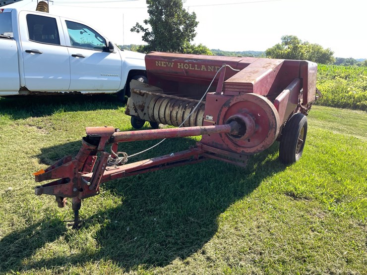 new-holland-271-image-1
