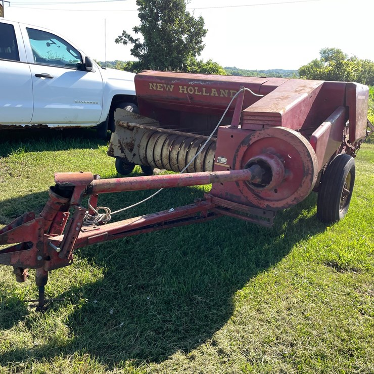 NEW HOLLAND 271