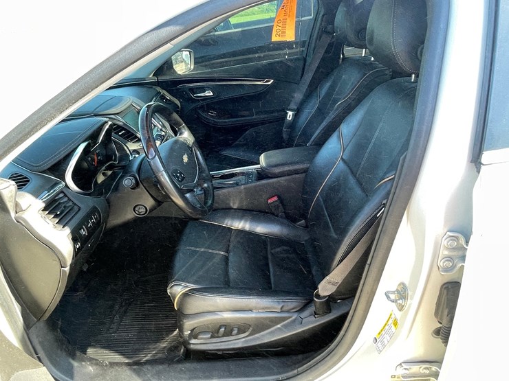 #1010-•-2014-chevy-impala-ltz-(has-wi-title)-image-23