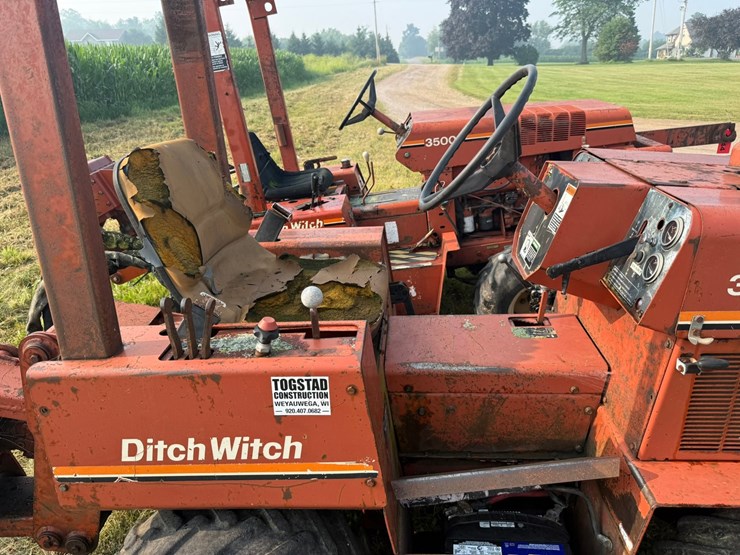 ditch-witch-350sx-image-22