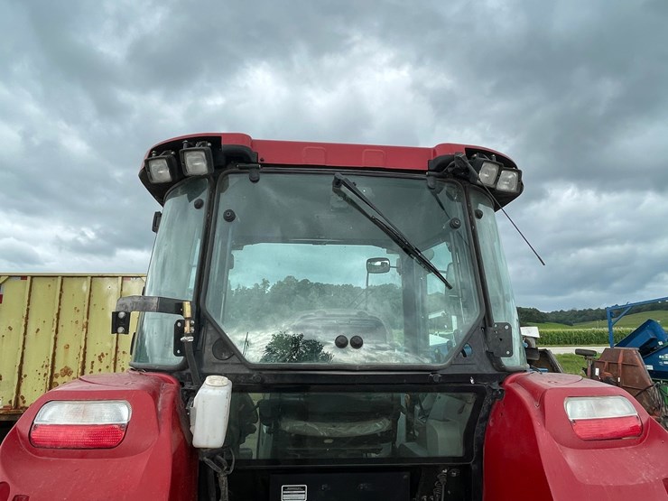 #999-•-case-ih-140a-tractor-with-cab-image-35