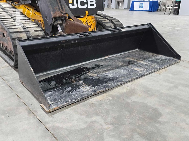 2021-jcb-3ts-8t-image-10