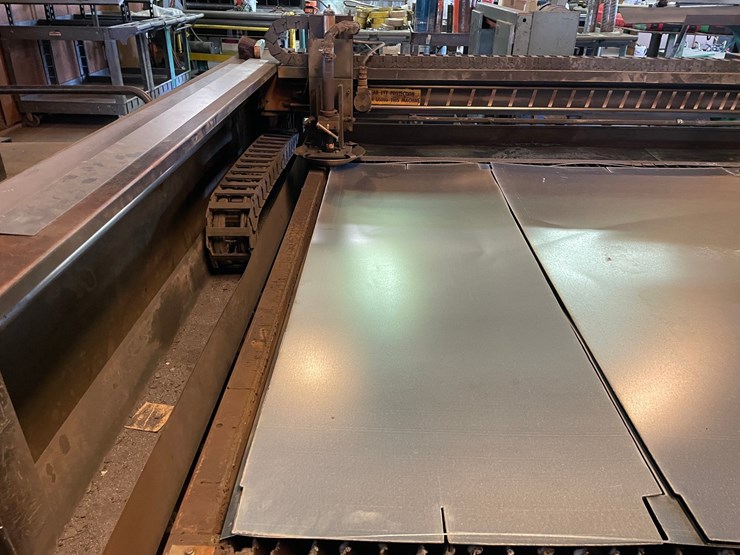 #1308-•-cyber-motion-series-7000-plasma-cutter-image-5