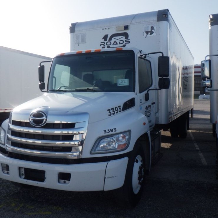 2020 HINO 268A