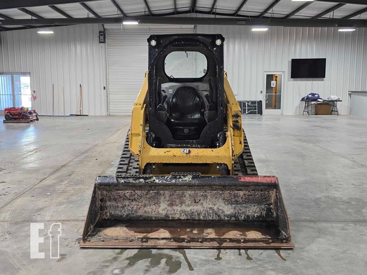 2021-caterpillar-239d3-image-7