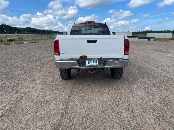 2003-dodge-2500-image-4
