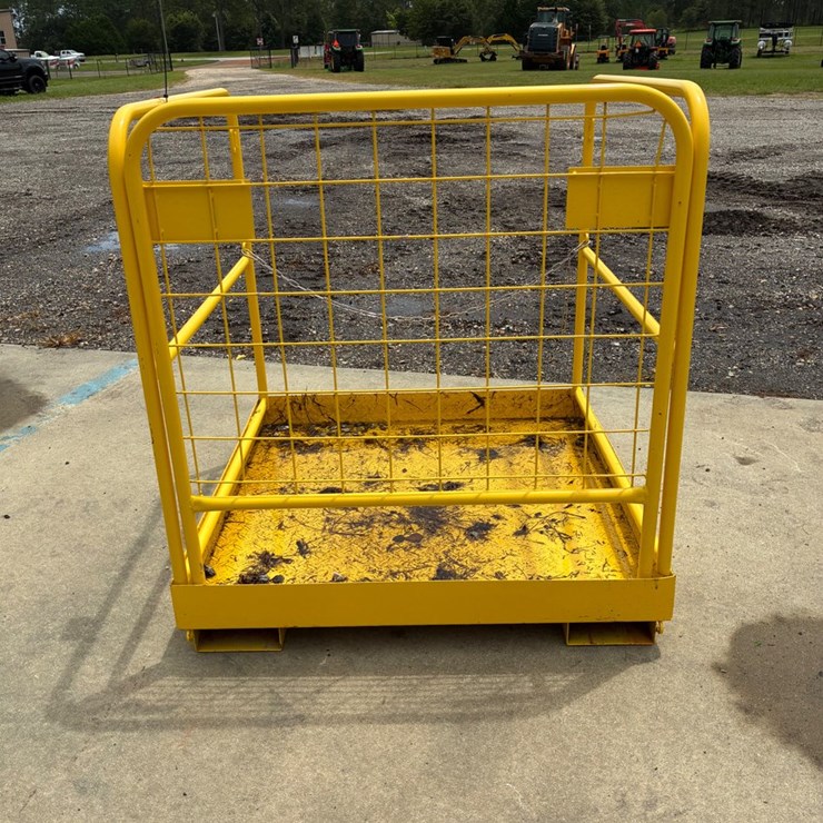 #2415 • Man basket for forklift