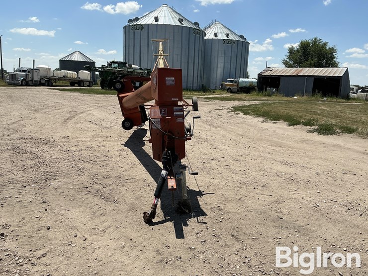 westfield-mk100-71-grain-auger-w/swing-hopper-image-2