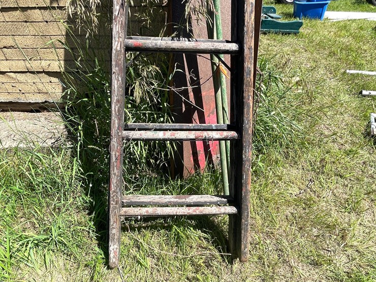 #3233-•-vintage-wood-step-ladder-and-metal-chute-image-19