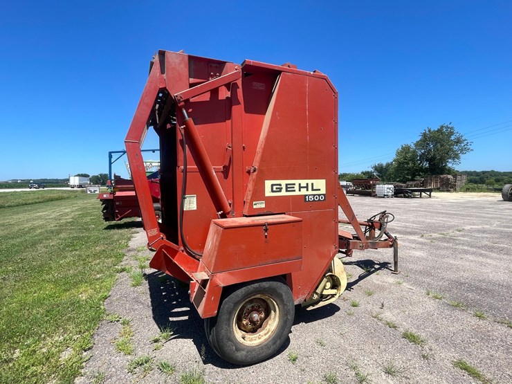 #1024-•-gehlbale-1500-baler-image-10