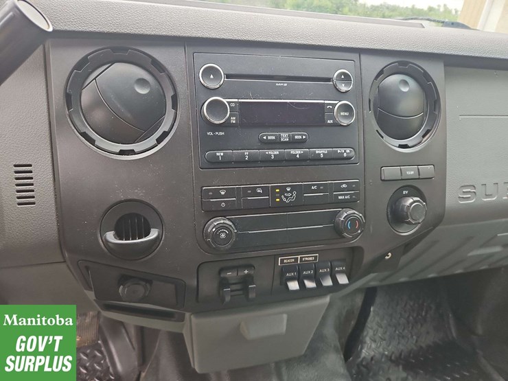 2012-ford-f350-image-30